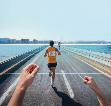 INSTA360 GO Ultra Creator Bundle Arctic White