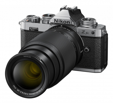 Nikon Zfc + DX 16-50mm f3.5-6.3 + DX 50-250mm B-Ware