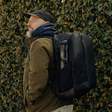 Peak Design Travel Backpack 2 in 1 40 Liter Black