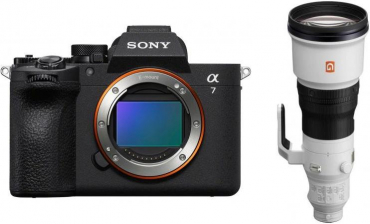 Sony Alpha ILCE-7 V + SEL 600mm F4 GM OSS monture E