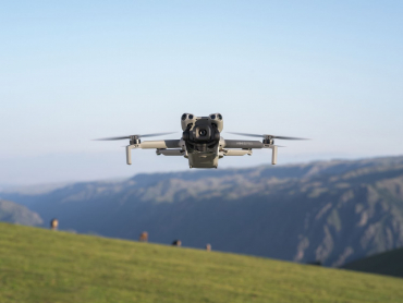 DJI Mini 5 Pro (RC-N3) + Lexar Silver Plus microSDXC 64GB