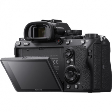 Sony Alpha ILCE-7 III +SmallRig 2918 Light Cage