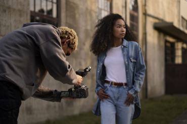 Sony ILME-FX2 + XLR grip + SEL 18-105mm 1:4 G PZ OSS