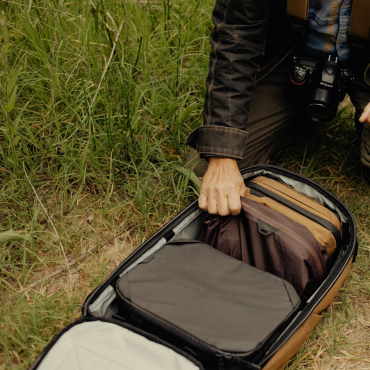 Peak Design Travel Backpack 45L Coyote