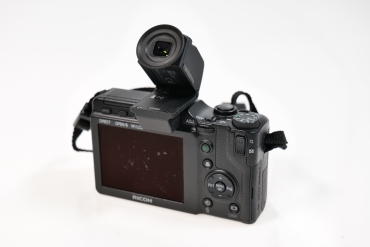 Ricoh P10 28-300 + VF-2 gebraucht #9164758