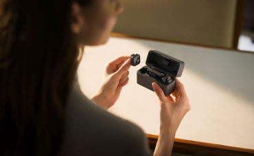 DJI Osmo Mobile 7 + Mic Mini (2 TX + 1 RX + Charging Case)