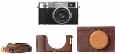 Fujifilm X100VI silber + SmallRig 4558 Ledertasche