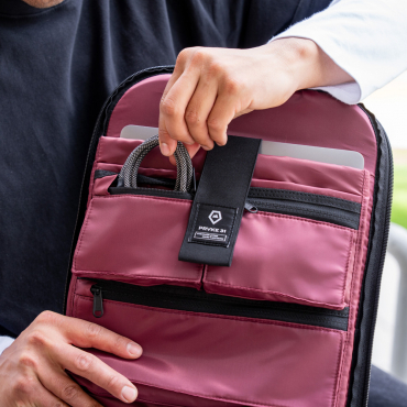 WANDRD PRVKE 31l Photo Bundle V4 Rhone Burgundy