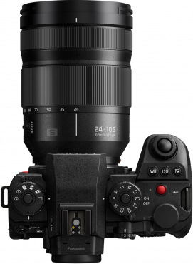 Panasonic DC-S1RII + S 24-105mm f4 + DMW-BG2E