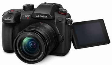 Panasonic Lumix GH5 II + Lumix 12-60 f3,5-5,6 Asph. + 100-400mm