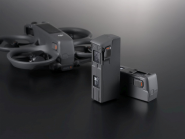 DJI Avata 2 Fly More Combo (Three Batteries) Pièce unique