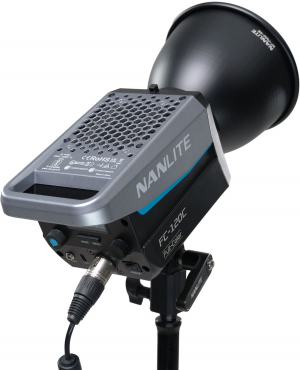 NANLITE FC-120C Full-Color Reportage- und Studio-Scheinwerfer