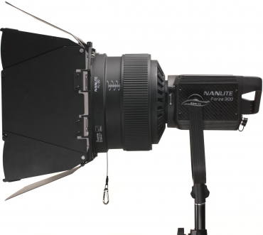 NANLITE Projecteur de studio Forza 300 5600K