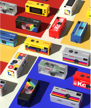 Kodak Charmera key fob digital camera