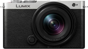 Panasonic Lumix DC-S9 silber/schwarz + S 18-40mm f4,5-6,4