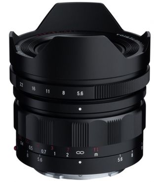 Sony Alpha ILCE-6400 + 18-135mm OSS black - Foto Erhardt