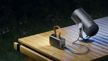 Dangbei Freedo Portable Smart Projector Bundle