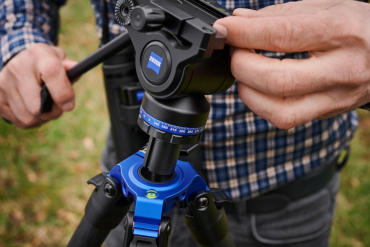 ZEISS Pro Series Lightweight Tripod Set