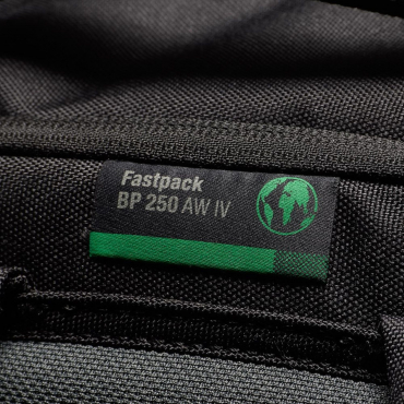 Lowepro Fastpack BP 250 AW IV