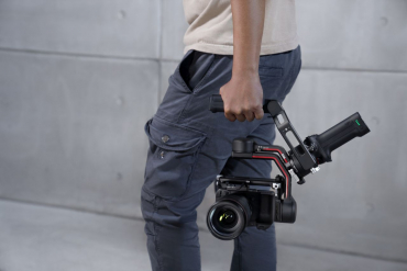 Panasonic DC-S5 II + S 20-60mm f3.5-5.6 + DJI RS3 Combo