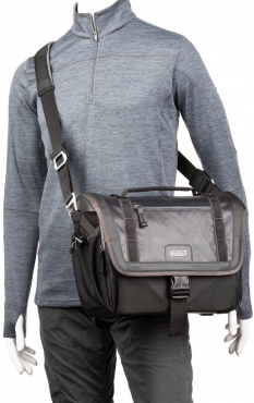 thinkTank Gear Exposure 13 Black