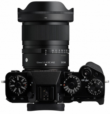 Fujifilm X-T50 silver + Sigma 12mm f1.4 DC (C)