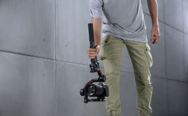 Panasonic DC-S5 II + S 20-60mm f3.5-5.6 + DJI RS3 Combo