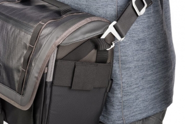 thinkTank Gear Exposure 13 Black