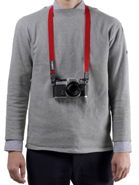 Artisan&Artist ACAM-102A Kameragurt rot