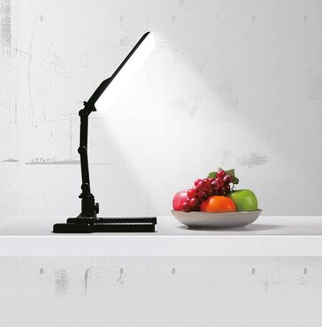Kaiser 5850 desktop light LED