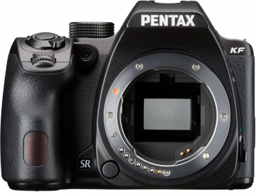 Pentax KF + 18-135mm 3.5-5.6 AL DC WR + étui SLR