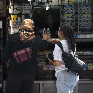 WANDRD ROGUE Sling 4L Black V2