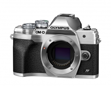 Olympus OM-D E-M10 Mark IV + ED 14-150mm f4-5.6 II Kit silver