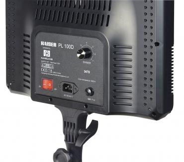 Kaiser Eclairage de surface à LED PL100D