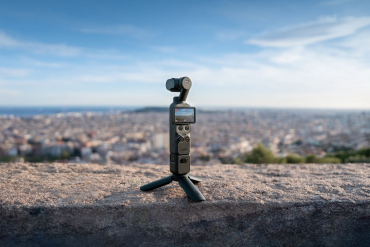 DJI Osmo Pocket 4 Standard Combo