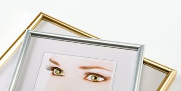 Walther Plastic frame KW430H Galeria 24x30cm white