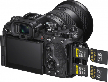 Sony Alpha ILCE-9 III + Tamron 35-100mm f2.8 Di III VXD