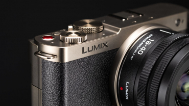 Panasonic Lumix DC-S9 + S 18-40mm titan/schwarz Limited Edition