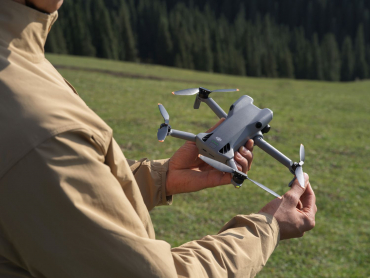 DJI Mini 5 Pro Fly More Combo (RC 2) + Lexar Silver Plus 128GB