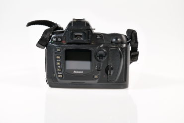 Nikon D70 + 18-70mm 3,5-4,5 gebraucht #9163195
