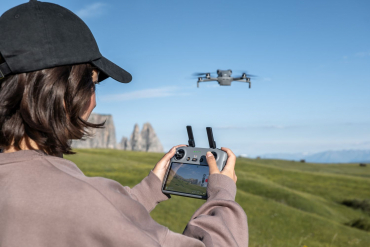 DJI Mini 5 Pro Fly More Combo (RC 2) + Lexar Silver Plus 128GB