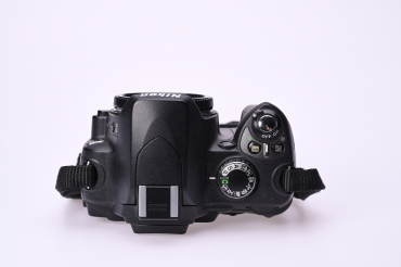 Nikon D40 Gehäuse gebraucht #9164480