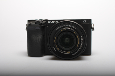 Sony A6700 + 16-50mm, used #9210444