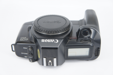 Canon EOS 650 Gehäuse gebraucht #9162927