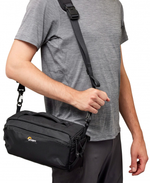 Lowepro ProTactic Lite SLX 120 AW III schwarz