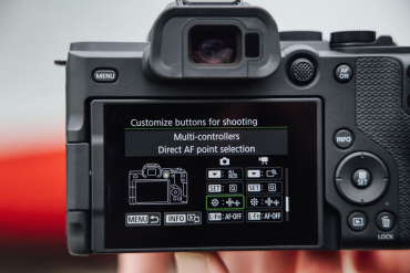 Canon EOS R8 II + LP-E17 Battery Kit