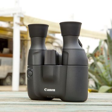 Canon 8x20 IS