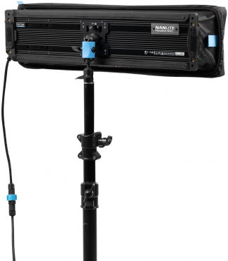 NANLITE PavoSlim 60CL Luminaire de surface multifonctionnel Full-Color