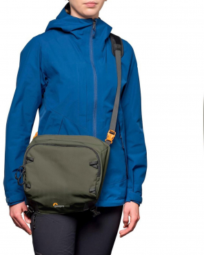 Lowepro PhotoSport PRO 55L AW IV (M-L) grün