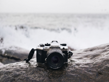 OM System OM-5 Mark II silver + 14-150mm II